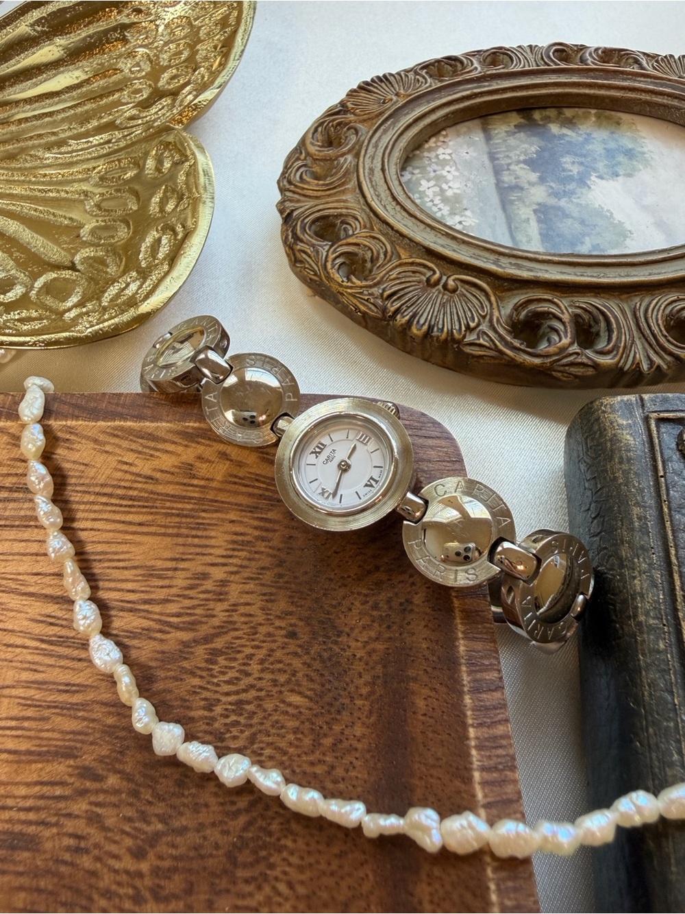 Silver-Tone Round Link Women's Bracelet Watch